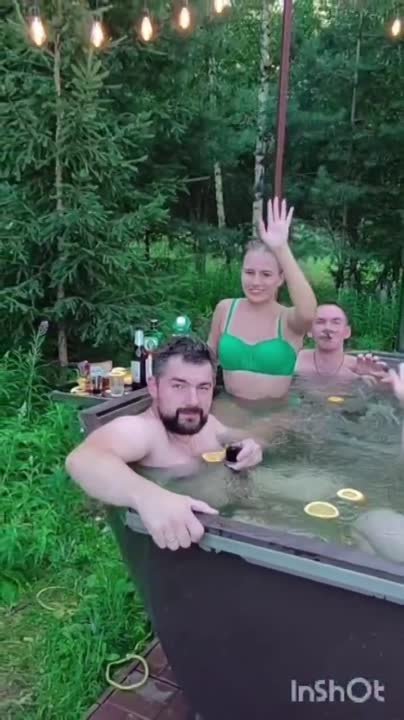 Обложка видео «Наш большой банный чан»
